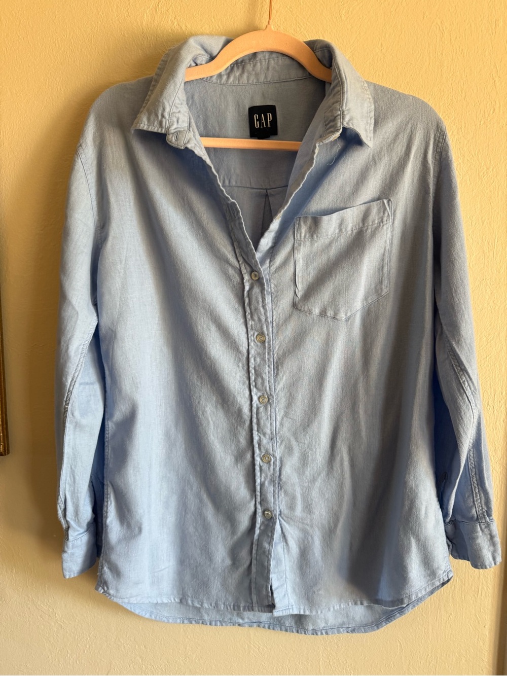 Gap Women's Chambray Denim Button Down Long Sleeve Shirt Blue Size S